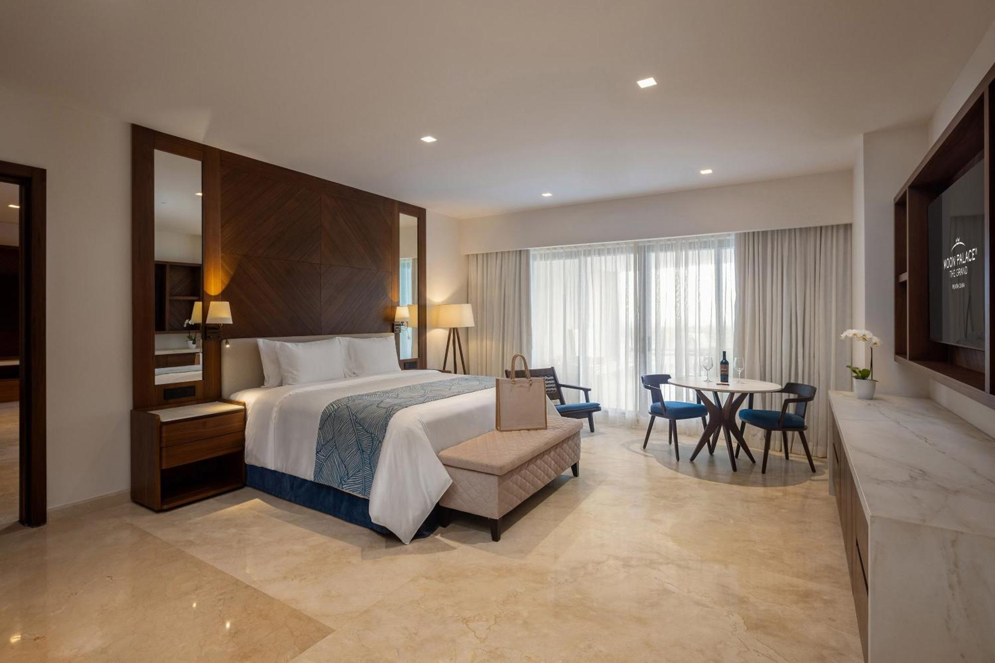 Grand Presidential Suite Ocean View