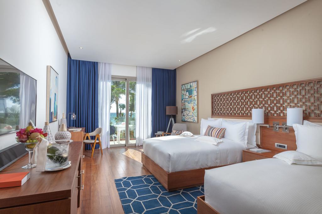 Beachfront Two-Bedroom suite