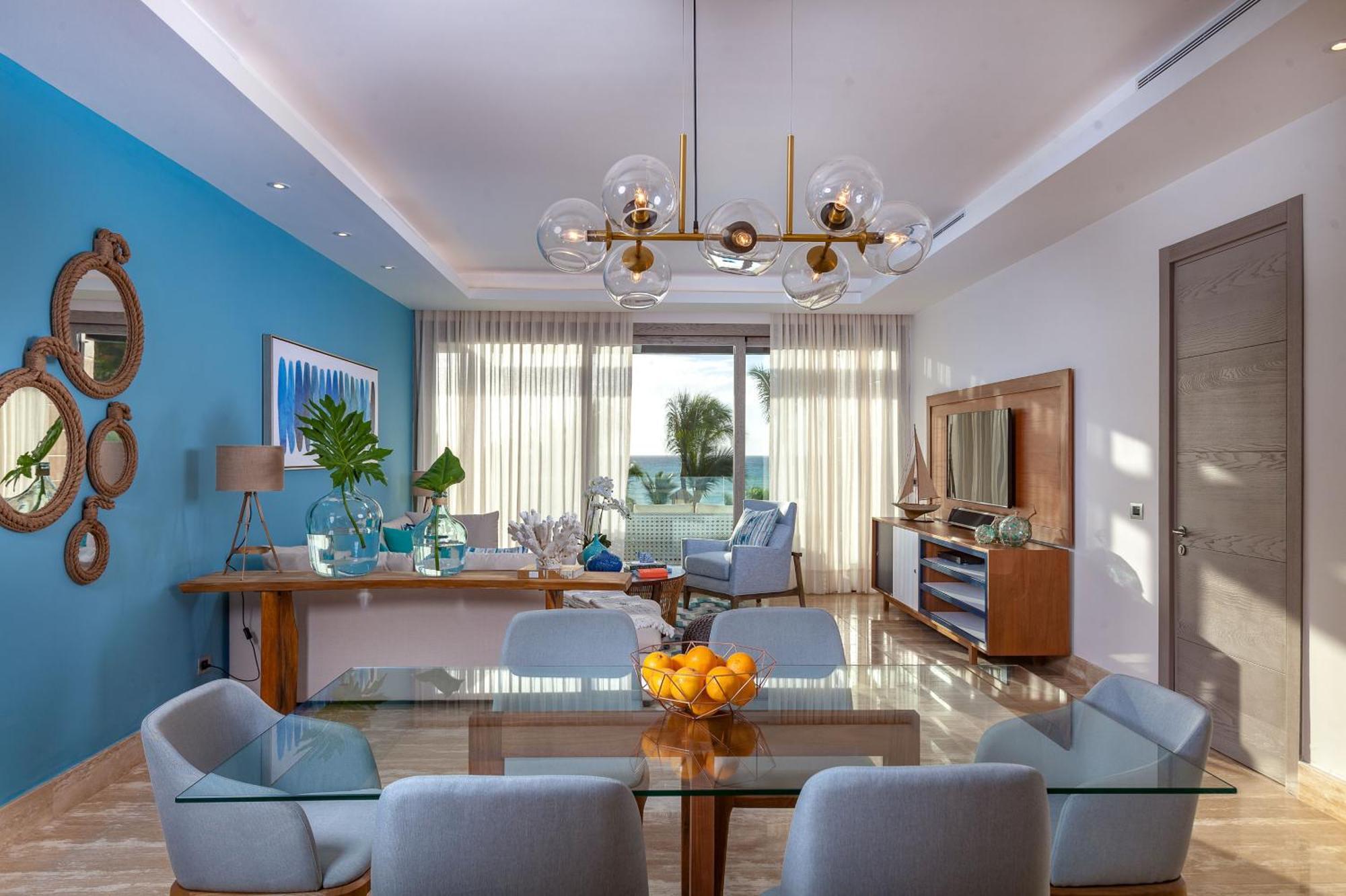 Beachfront One-Bedroom Suite
