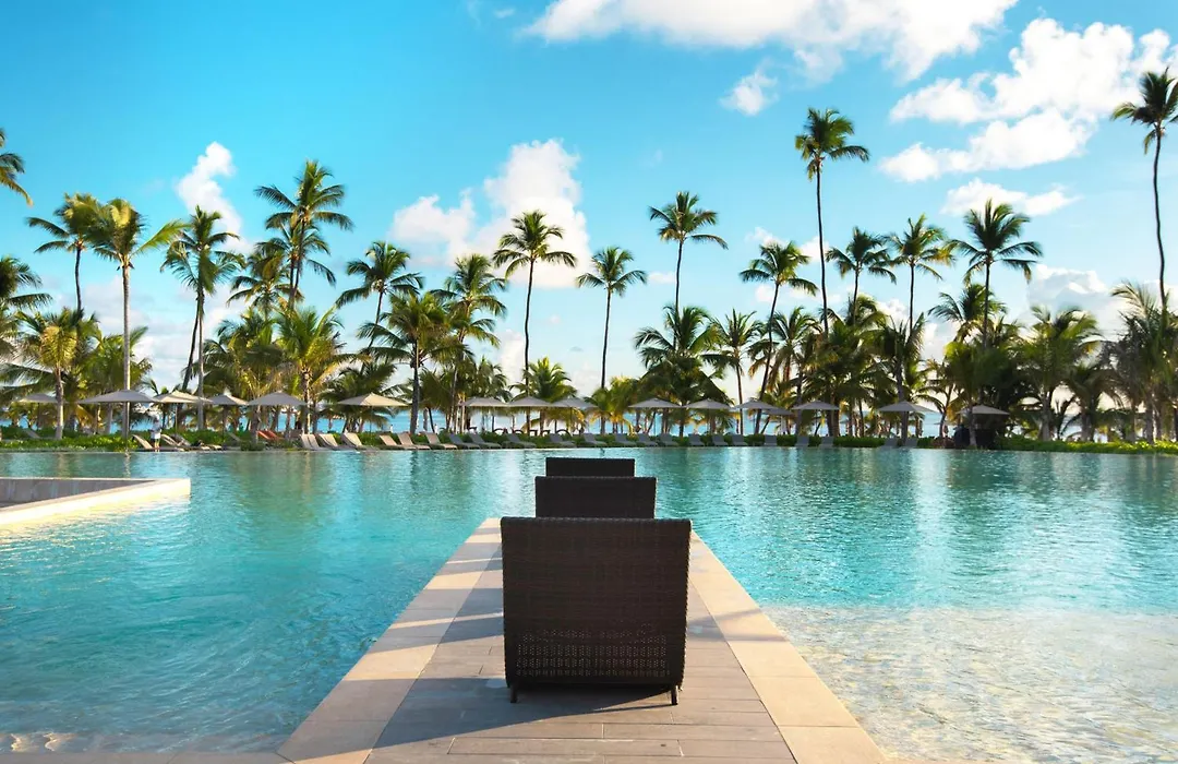 Adults Only Club At Lopesan Costa Bavaro Resort-1