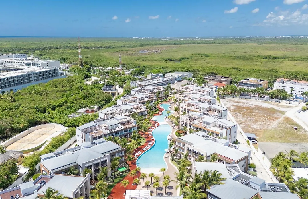 Bakour Punta Cana Suites-1